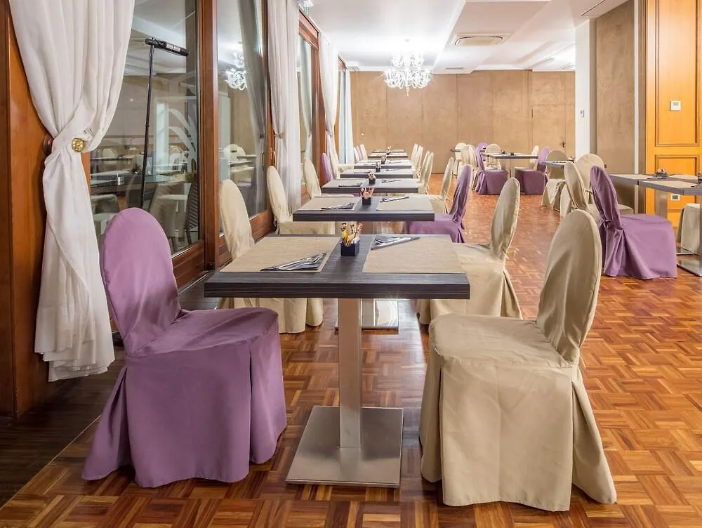 Grande Albergo Roma Piacenza 4*,  Italië